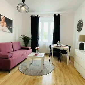 Апартаменты Jm Millennium Kaweczynska 37, Варшава